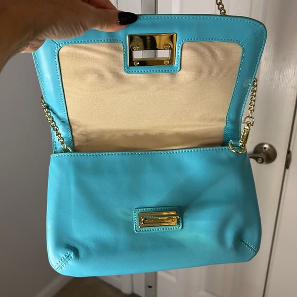 Talbots Aqua Leather and Straw Clutch Crossbody Bag Gold Chain - Picture 3 of 10